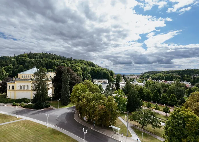 Paris Отель Марианске-Лазне